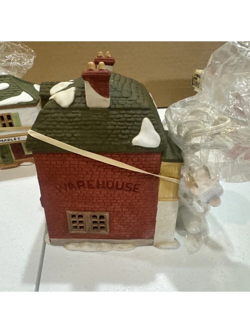 Department 56 Dickens' Village M Fezziwig's Warehouse 1986, retired 1995